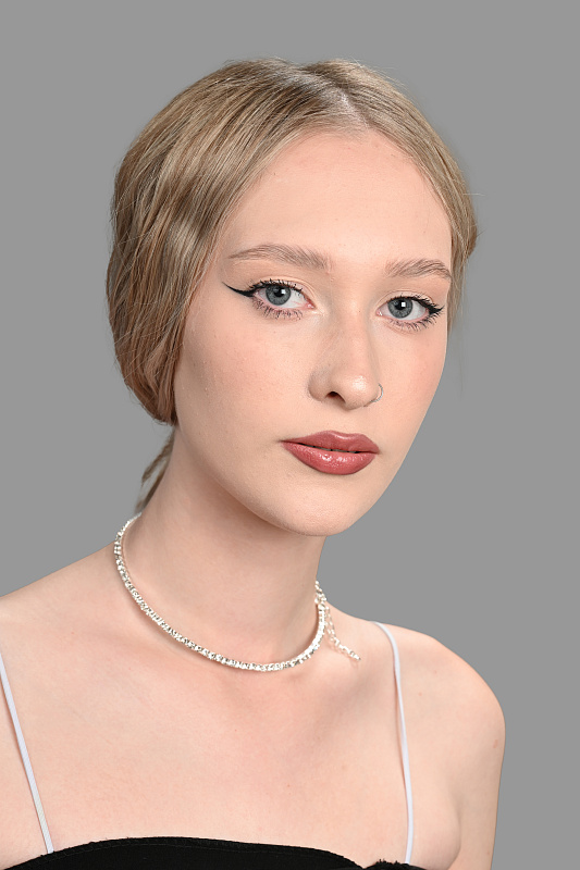 Елисеева Алина