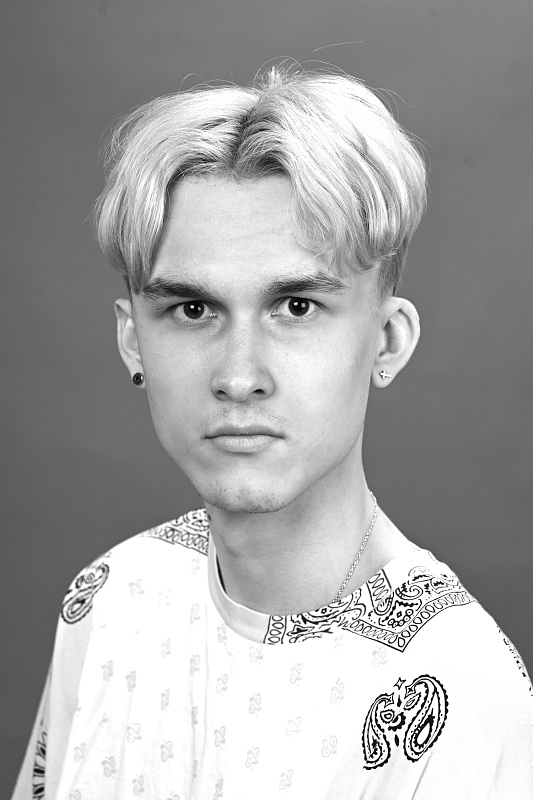 Андрей Каверин