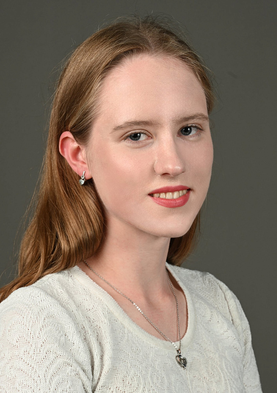 Алина Девахина
