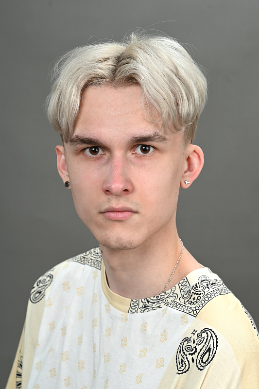 Андрей Каверин