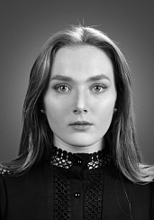 Александра Суркова