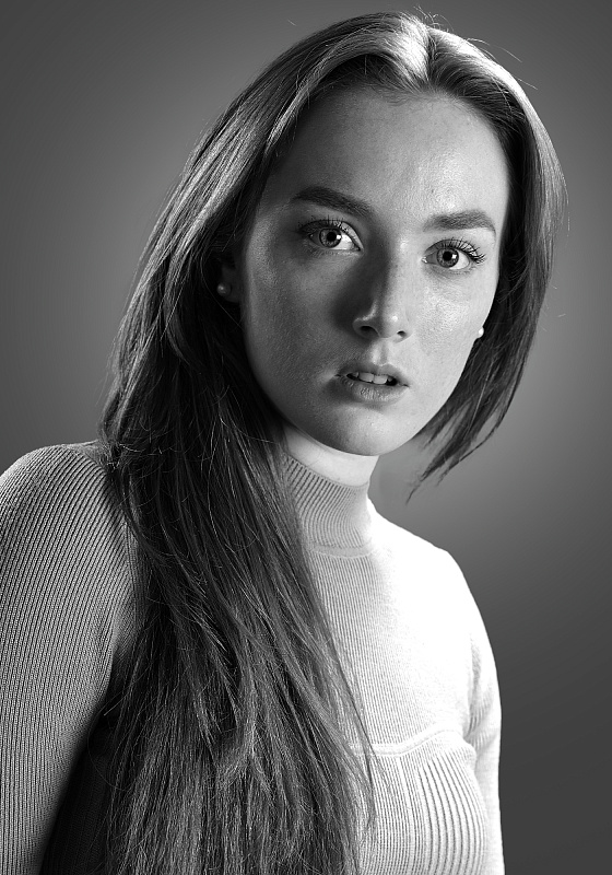 Александра Суркова