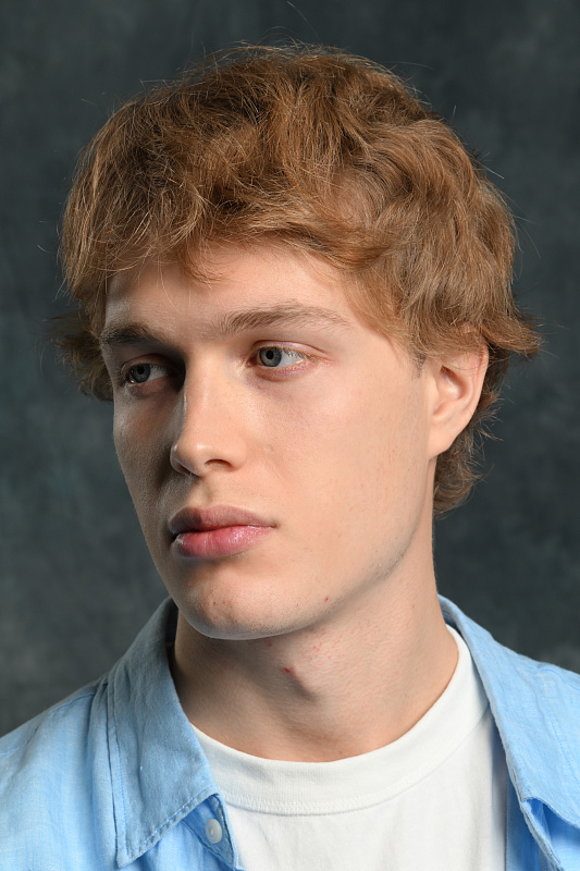 Александр Сиюткин