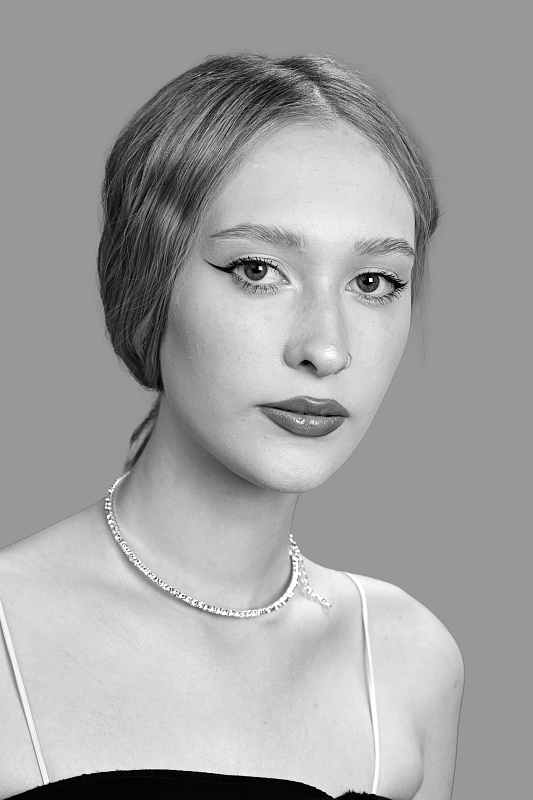 Елисеева Алина