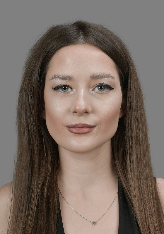 Ксения Плахова