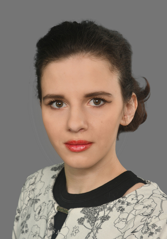 Елена Рау